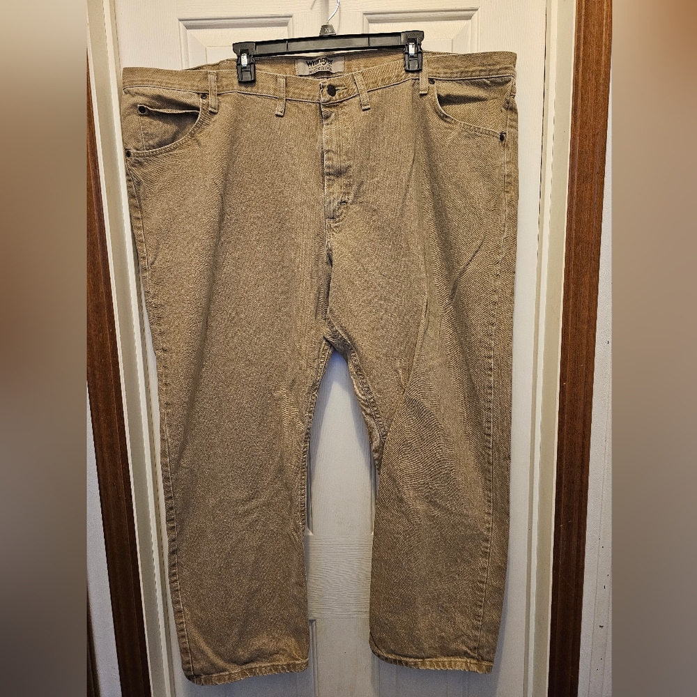 Wrangler Men's Beige Jeans - 50x30